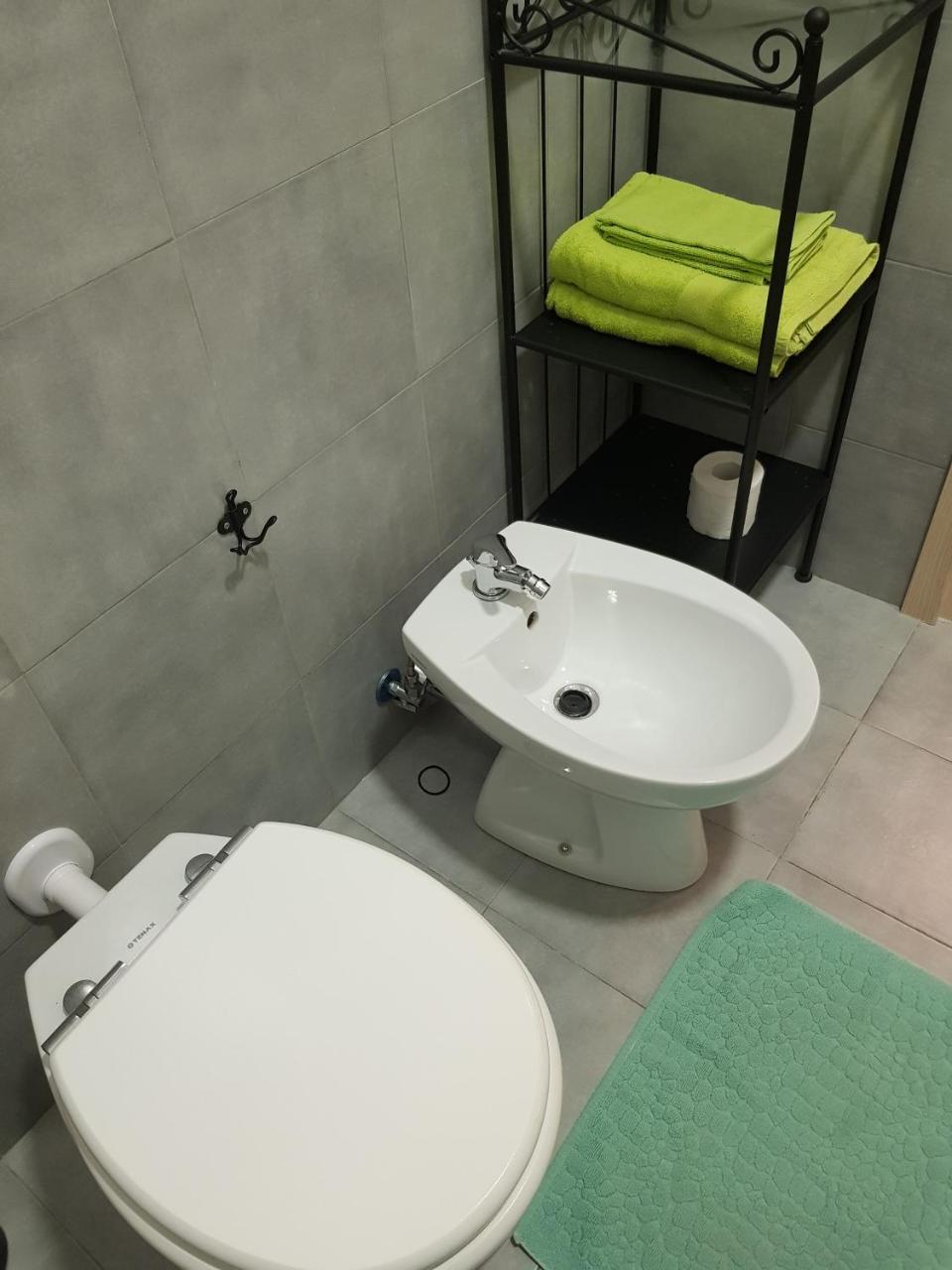 Apartment In Salerno Centro Екстер'єр фото